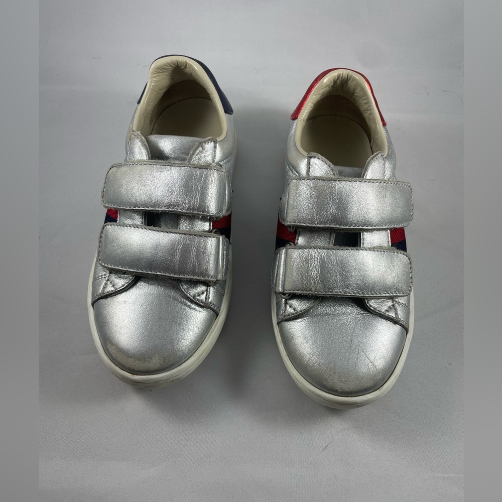 Kids Gucci sneakers silver toddler size 27 - 9.5 toddler org. $455